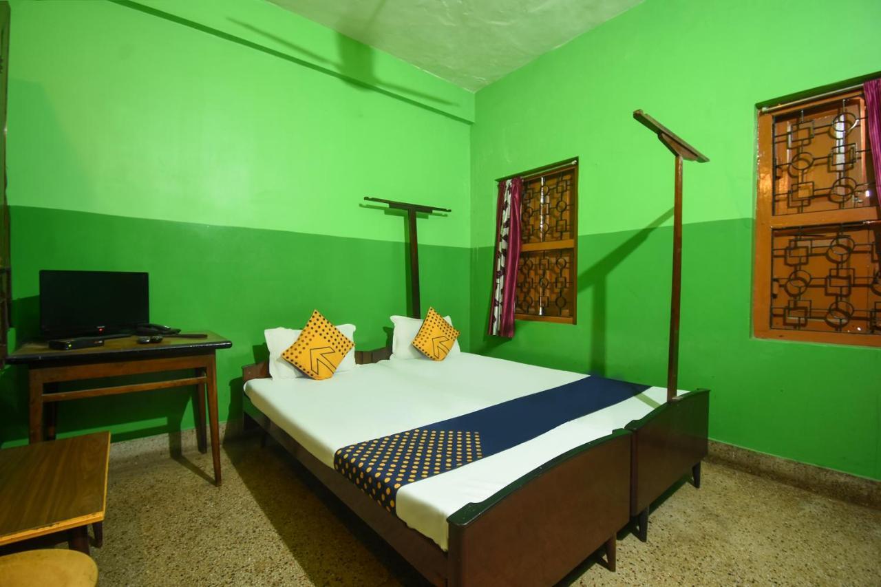 קוטאק Spot On Hotel Vijaya מראה חיצוני תמונה