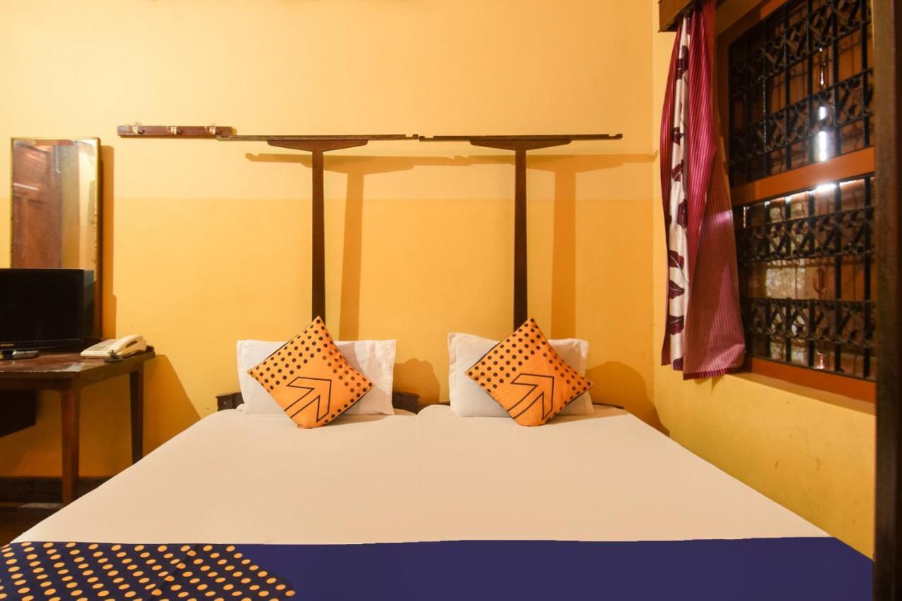 קוטאק Spot On Hotel Vijaya מראה חיצוני תמונה